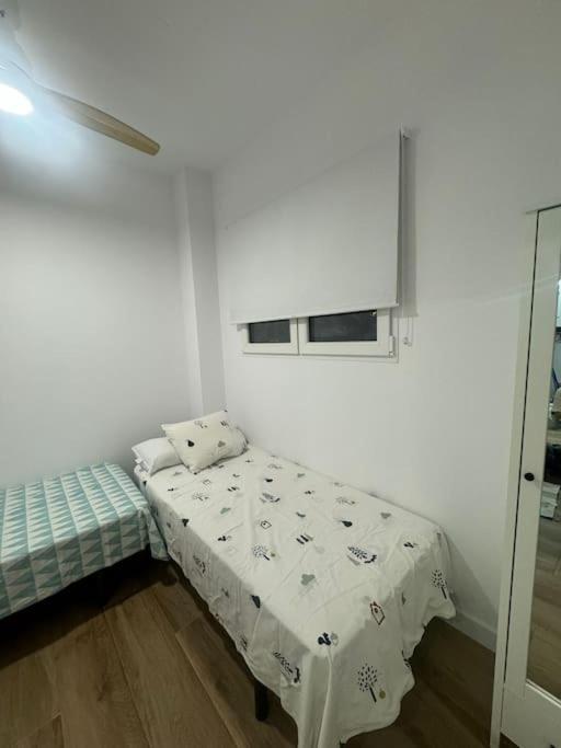 Gran Apartamento A Pie De Calle Βαλένθια Εξωτερικό φωτογραφία